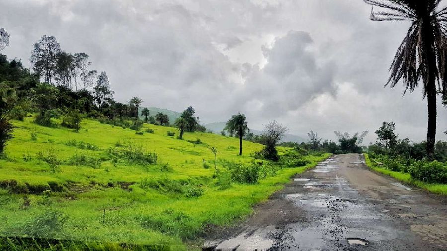 places near Thokarwadi Dam, Maharashtra