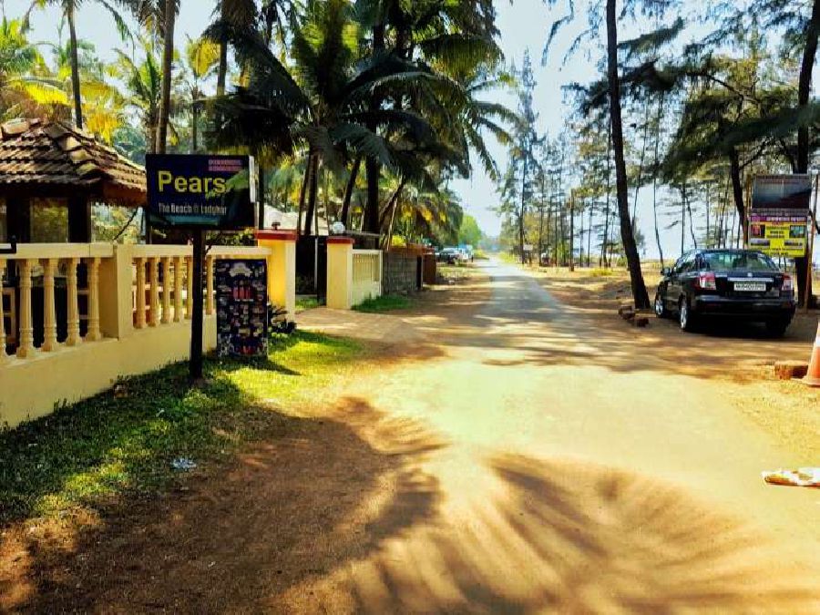 places near Ladghar beach, Near Dapoli.