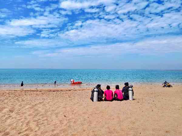 Dwarka Beach in Located Gujarat Editorial Photography - Image of dvarka,  dedicated: 168883507